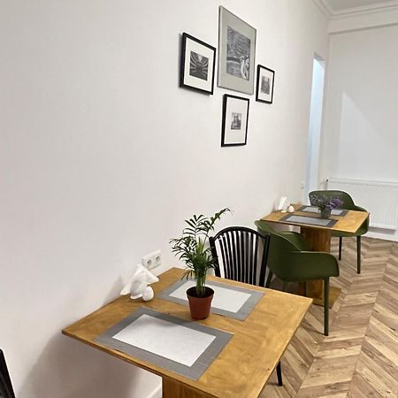 Opera Boutique Hotel Tbilisi Exterior photo