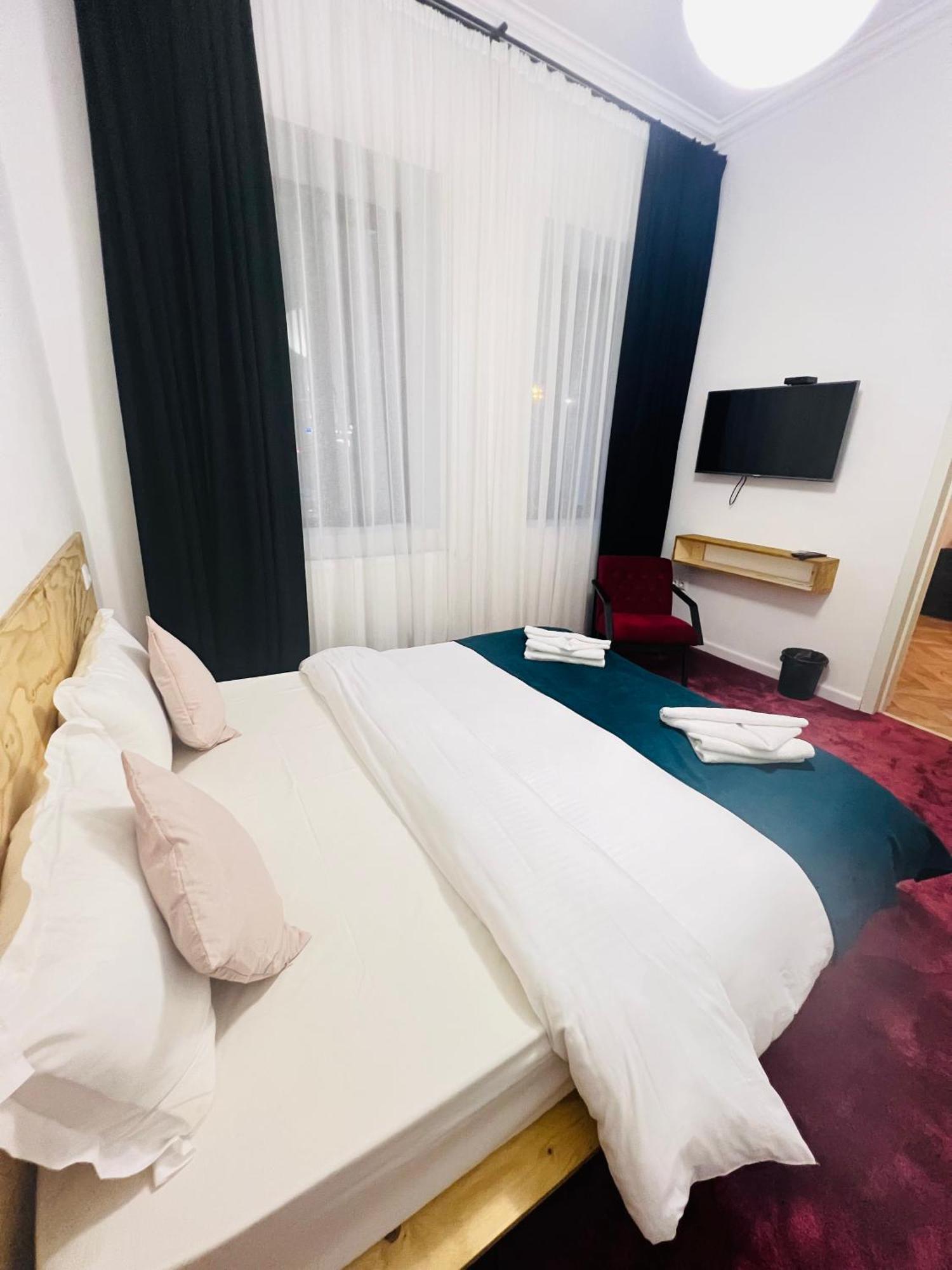 Opera Boutique Hotel Tbilisi Exterior photo